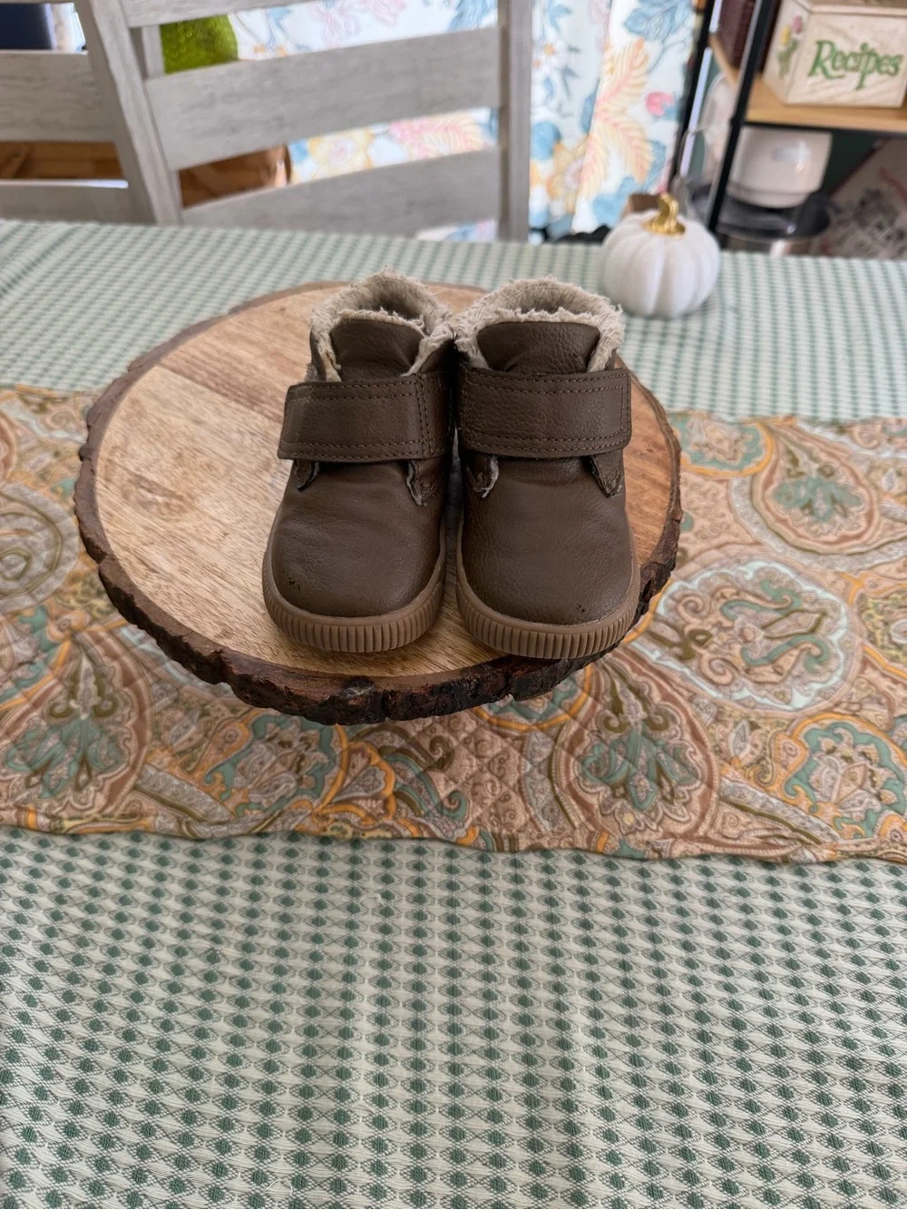 Carter's Toddler Boy Boots Sz 6 Brown Faux-Leather Sherpa-Lined Velcro Kids Boot